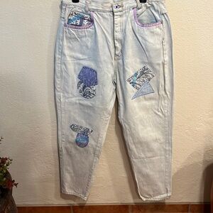 Vintage Get It! Light Blue Jeans. Made in Honk Kong 100% Cotton Size 19/20